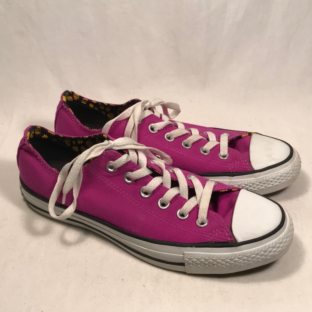 Converse Low Top Sneakers in Bright Magenta